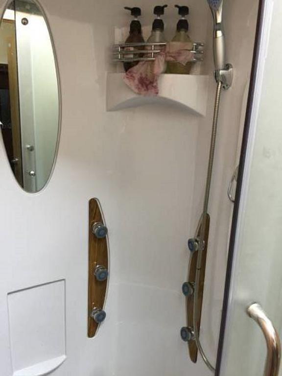 Gomaharu Guesthouse Osaka Eksteriør billede